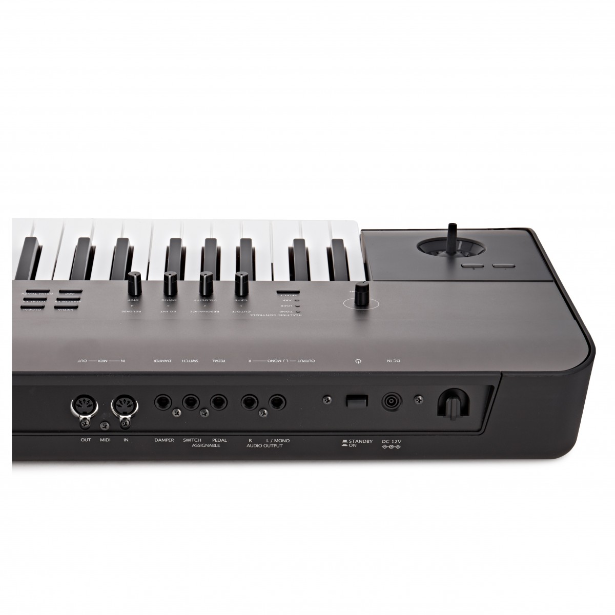Korg Krome EX 61 mit geöffneter OVP