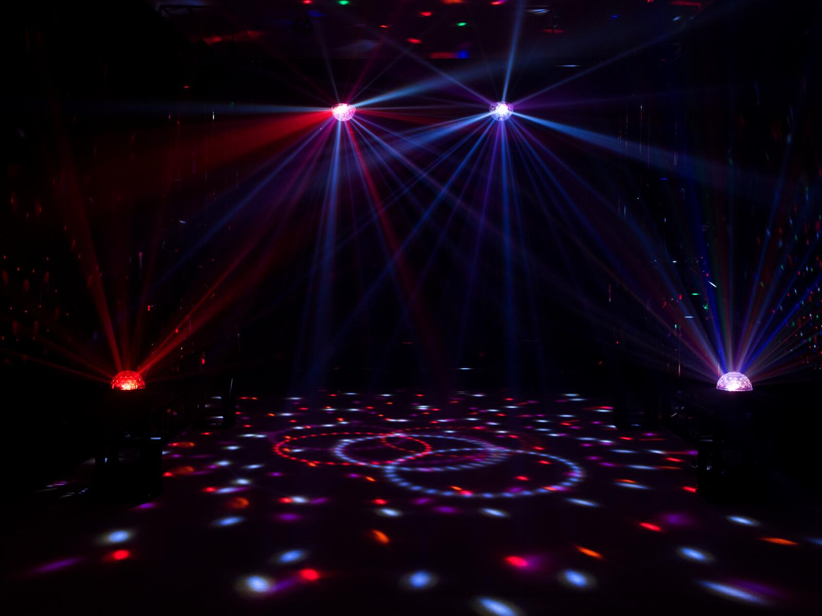 eurolite LED BC-4 Strahleneffekt