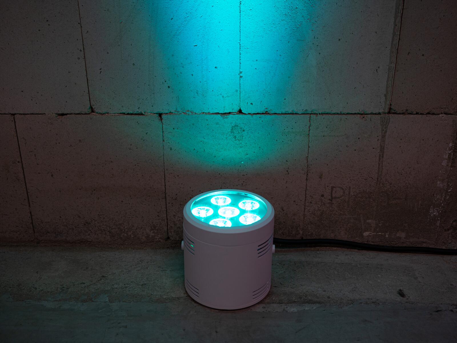eurolite LED Silent Par 6 QCL Floor weiß eurolite LED Silent Par 6 QCL Floor weiß