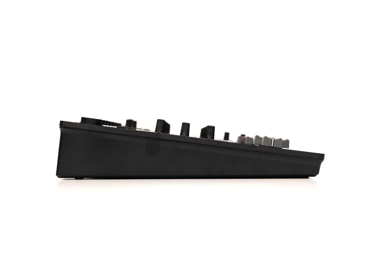 Zoom LiveTrak L12next