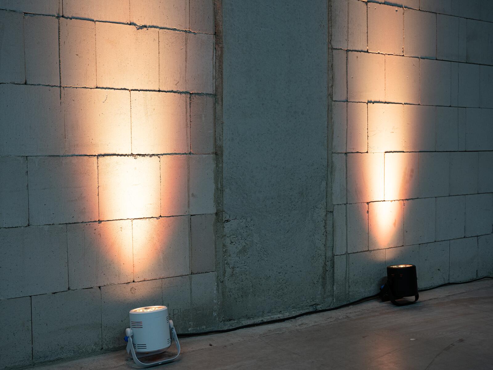 eurolite LED Silent Par 6 QCL Floor weiß eurolite LED Silent Par 6 QCL Floor weiß
