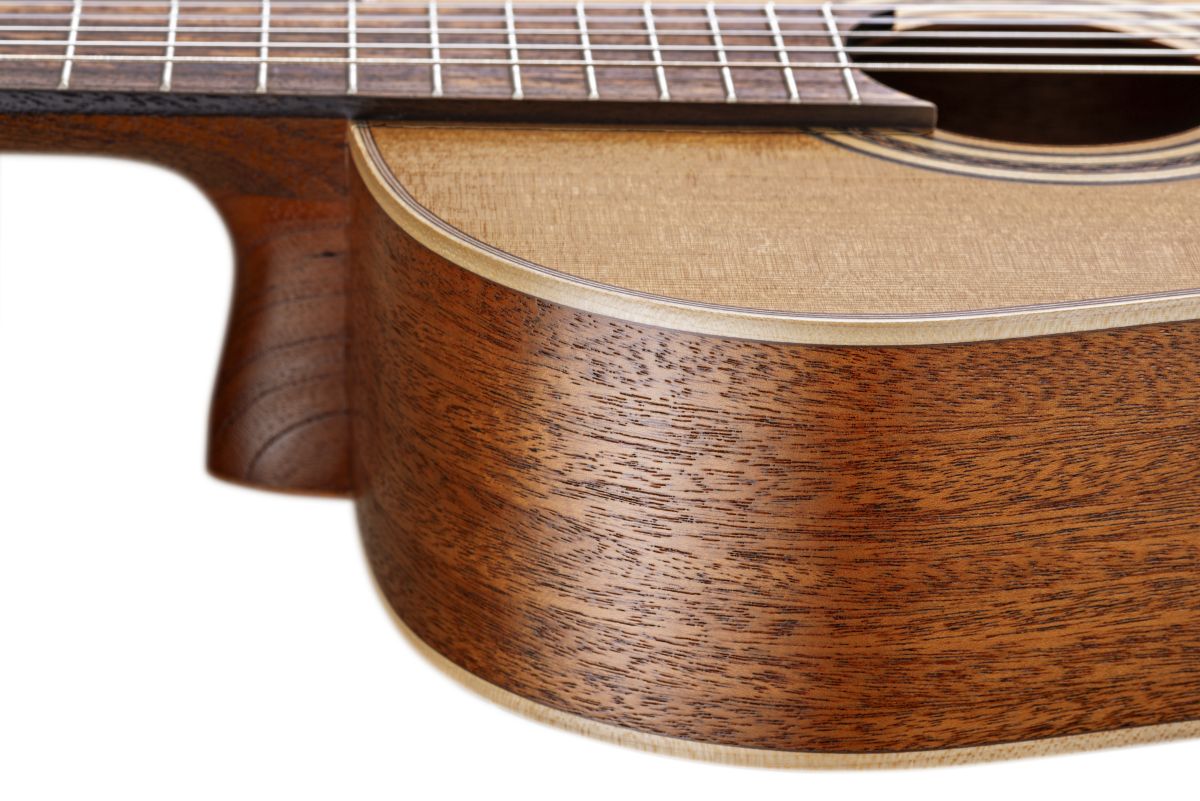 La Mancha Rubi CM Armrest Edition