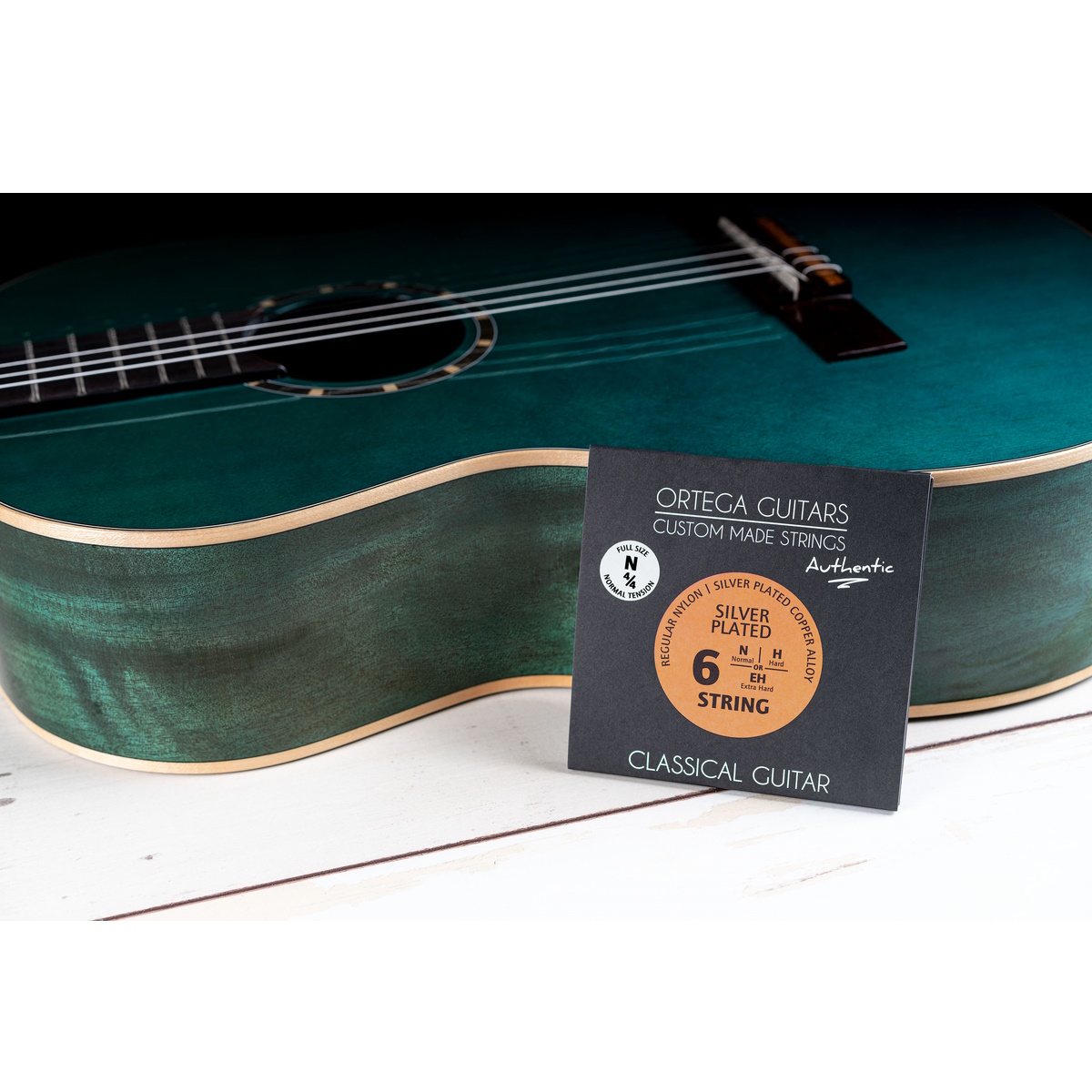 Ortega NYA44N Custom Made "Authentic" Saiten für Klassikgitarre